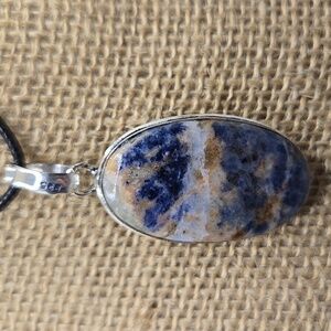 Blue Sodalite pendant NWOT #377